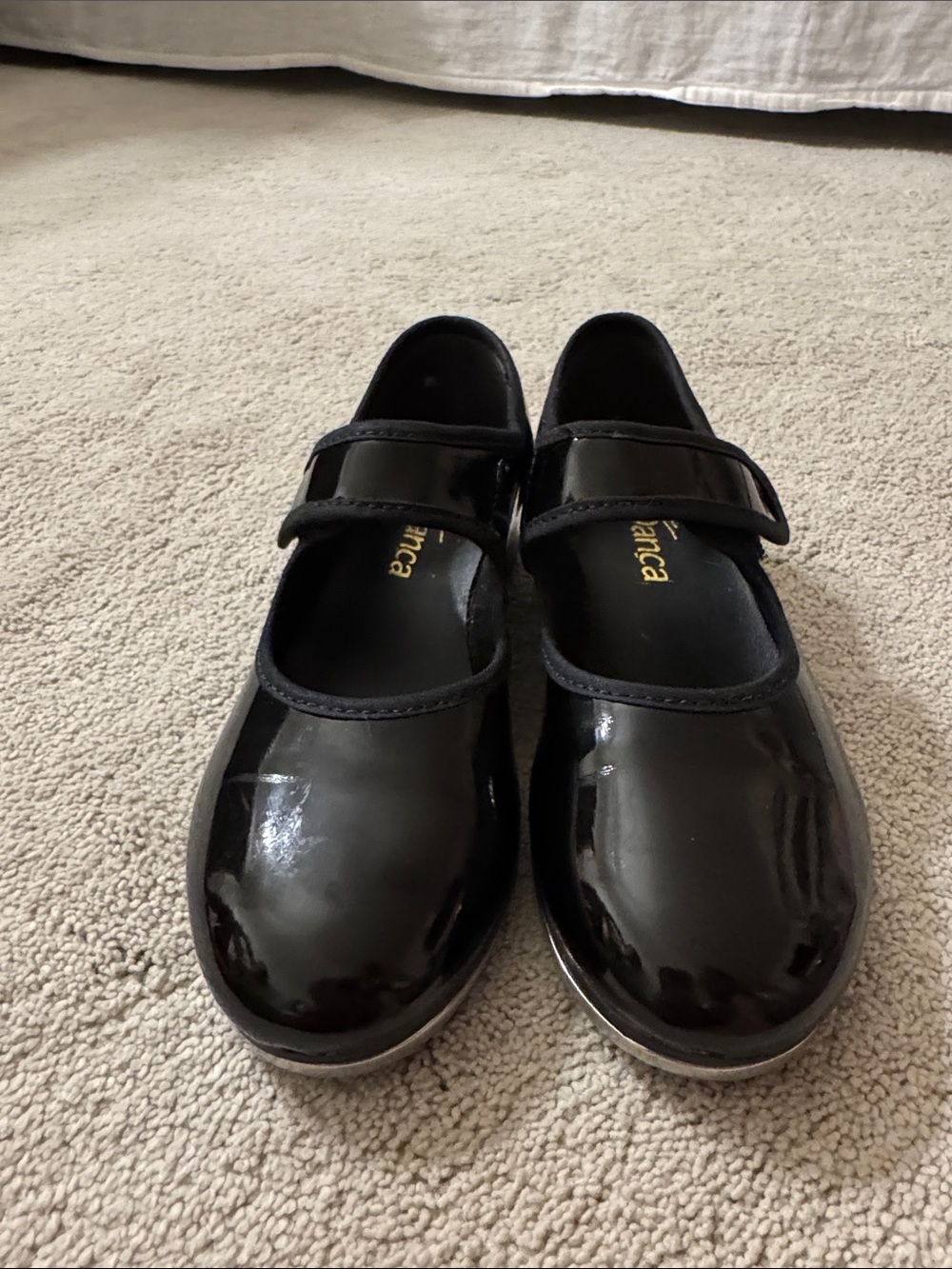 Kids So Danca Black Tap Shoes with Velcro Straps - Size 11 M